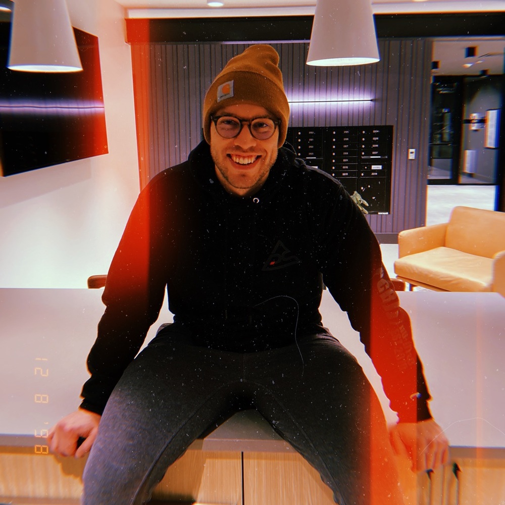 Meet your Posher, Kyle